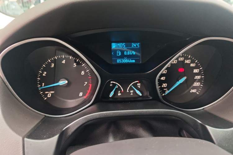 Used Ford Focus 2012 Hatchback 1.6L Automatic Fashion Edition Instrument Cluster