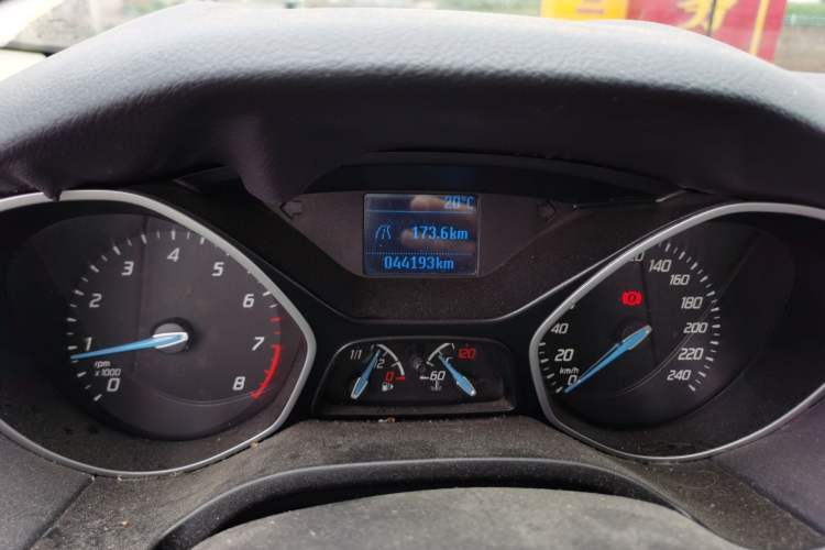 Used Ford Focus 2012 Sedan 1.6L Manual Comfort Model Instrument Cluster