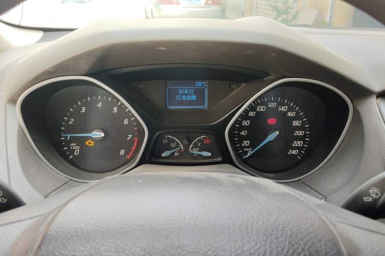 Used Ford Focus 2012 Sedan 1.6L Manual Comfort Model Instrument Cluster