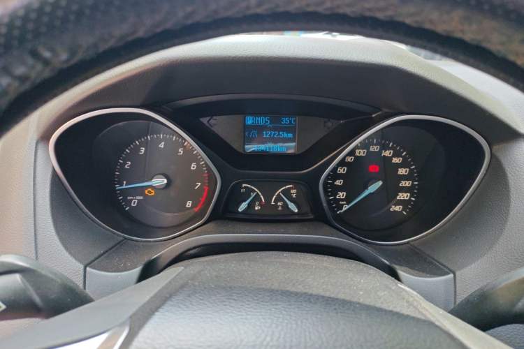 Used Ford Focus 2012 Sedan 1.6L Automatic Fashion Edition Instrument Cluster