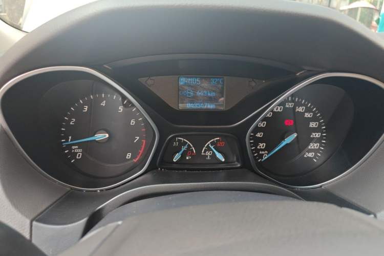 Used Ford Focus 2012 Sedan 1.6L Automatic Fashion Edition Instrument Cluster