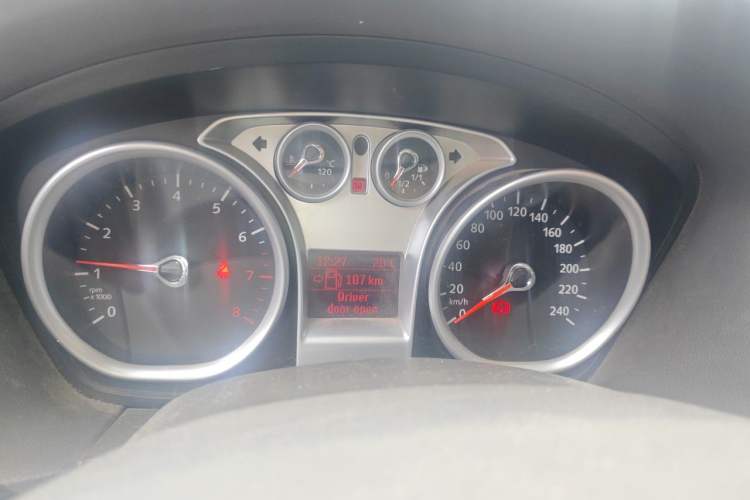 Used Ford Focus 2012 Sedan Classic 1.8L Manual Fashion Edition Instrument Cluster