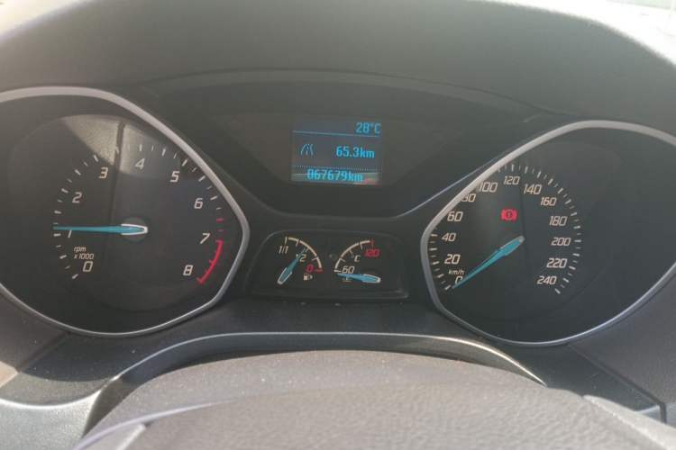 Used Ford Focus 2012 Sedan 1.6L Manual Comfort Model Instrument Cluster