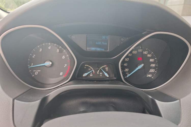 Used Ford Focus 2012 Sedan 1.6L Manual Comfort Model Instrument Cluster