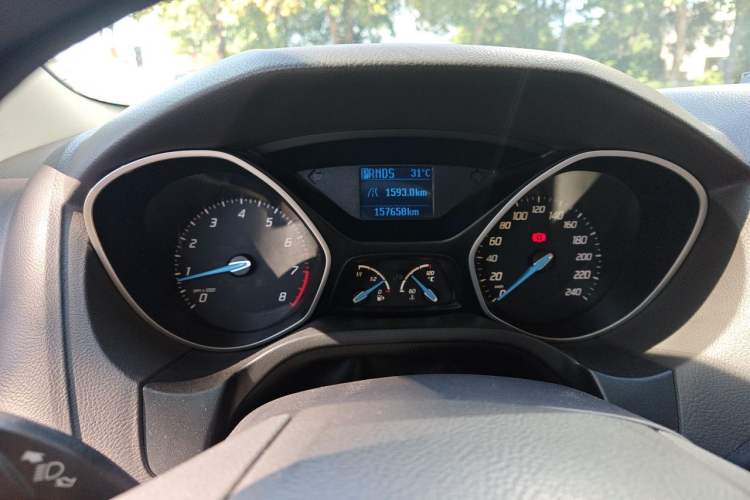 Used Ford Focus 2012 Sedan 1.6L Automatic Comfort Model Instrument Cluster