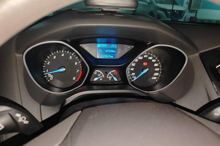 Used Ford Focus 2012 Sedan 1.6L Automatic Comfort Model Instrument Cluster