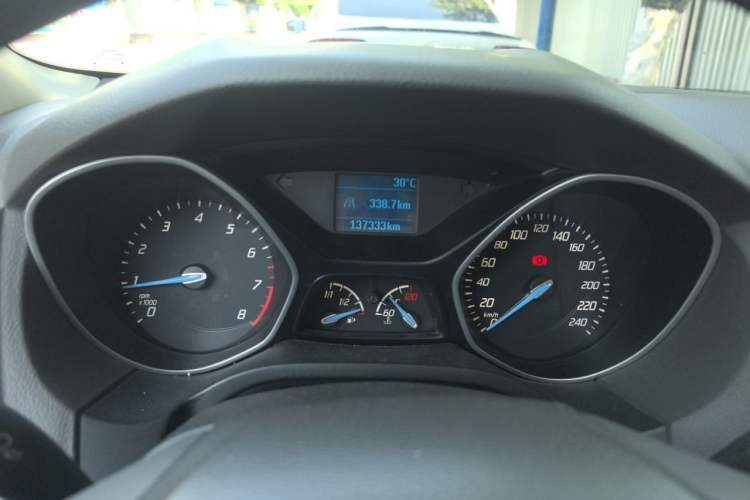 Used Ford Focus 2012 Sedan 1.6L Manual Comfort Model Instrument Cluster