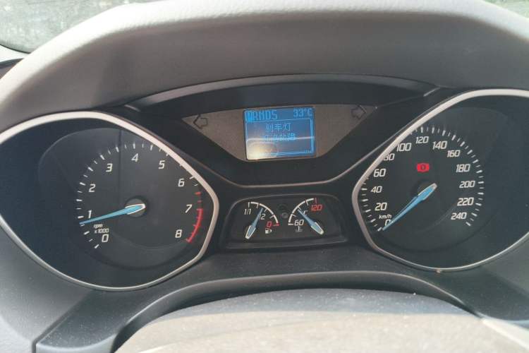 Used Ford Focus 2012 Hatchback 1.6L Automatic Fashion Edition Instrument Cluster