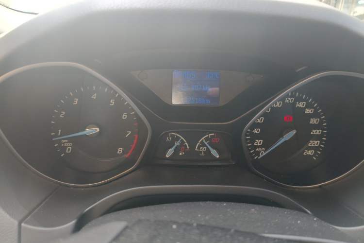 Used Ford Focus 2012 Sedan 1.6L Automatic Fashion Edition Instrument Cluster