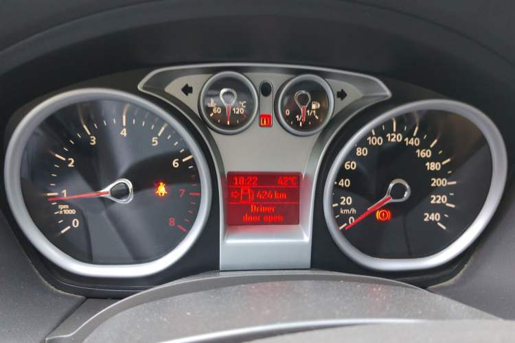 Used Ford Focus 2012 Sedan Classic 1.8L Manual Base Model Instrument Cluster