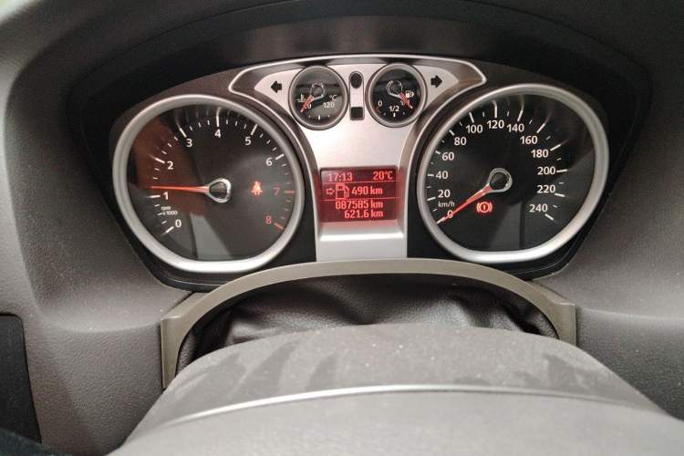 Used Ford Focus 2012 Sedan Classic 1.8L Manual Fashion Edition Instrument Cluster