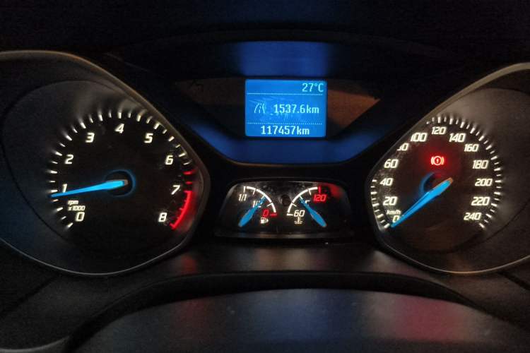 Used Ford Focus 2012 Sedan 1.6L Manual Comfort Model Instrument Cluster
