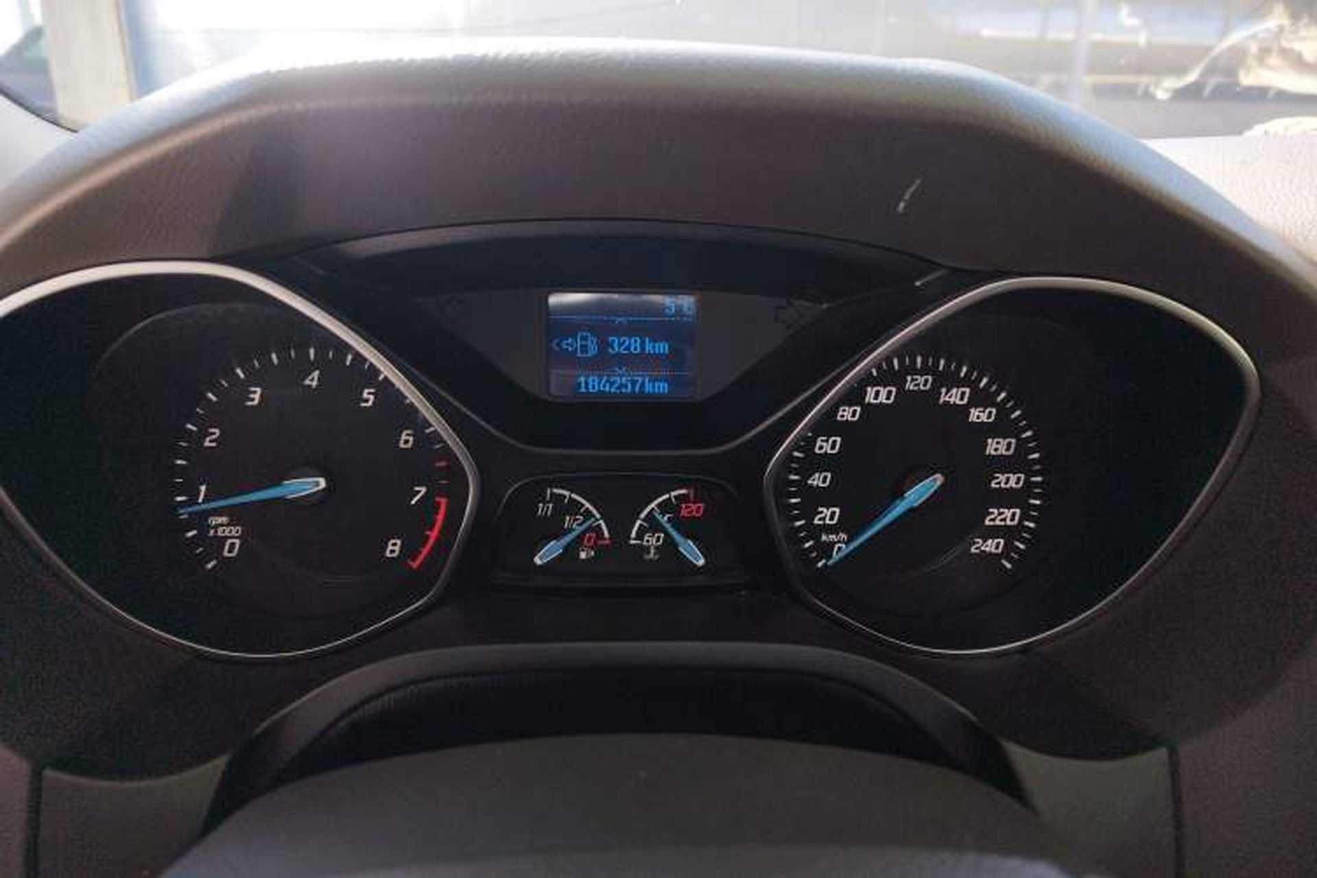 Used Ford Focus 2012 Sedan 1.6L Manual Fashion Edition Instrument Cluster