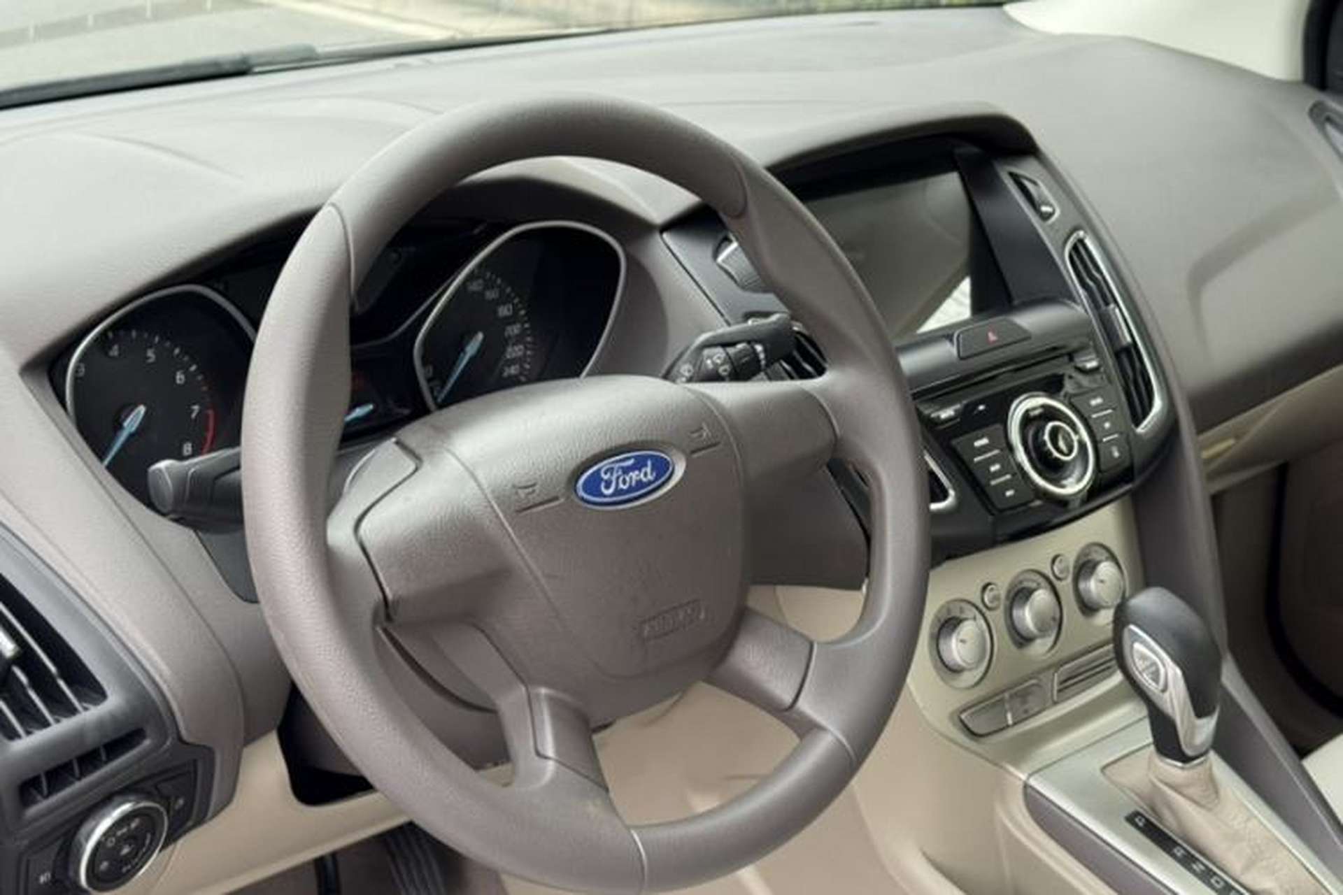 Used Ford Focus 2012 Sedan 1.6L Automatic Comfort Model Interior 3