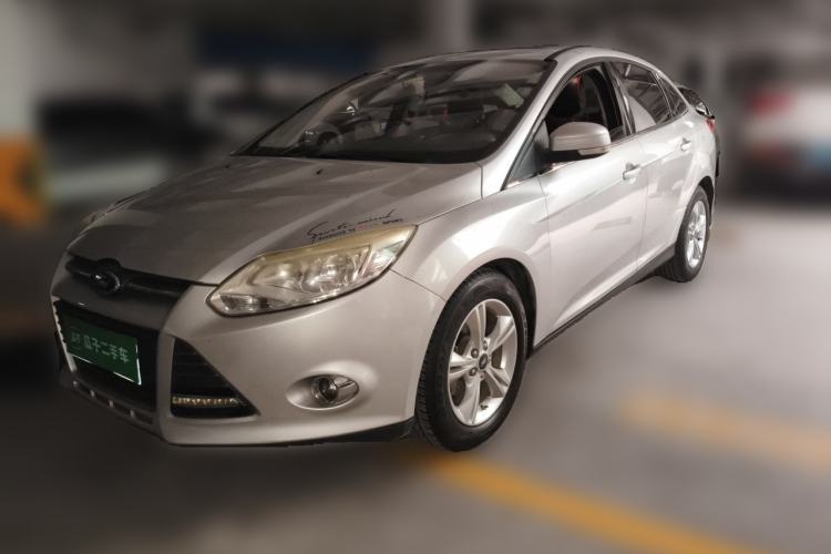 Used Ford Focus 2012 Sedan 1.6L Automatic Fashion Edition Guazi used car, China used car export, Used car for sale, Used  cars, Cheapest cars for sale