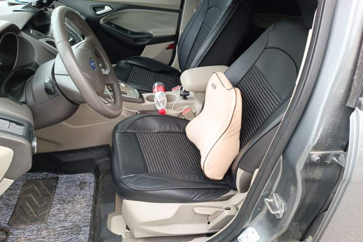 Used Ford Focus 2012 Sedan 1.6L Automatic Comfort Model Left Front Seat
