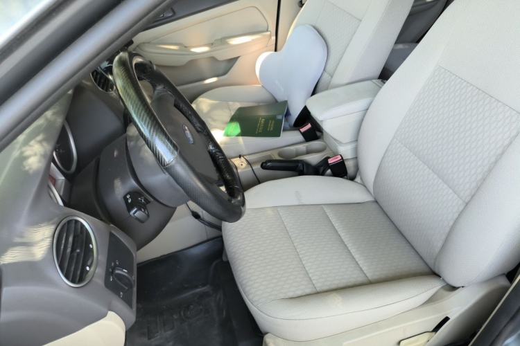 Used Ford Focus 2012 Sedan Classic 1.8L Automatic Base Model Left Front Seat