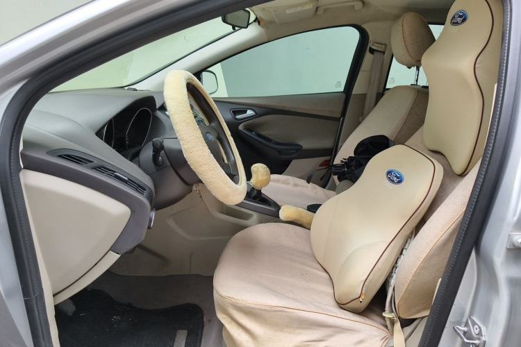 Used Ford Focus 2012 Sedan 1.6L Manual Comfort Model Left Front Seat