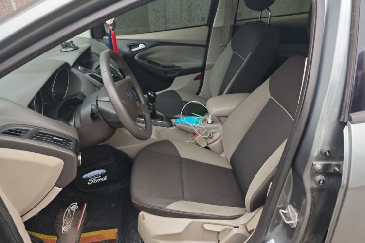 Used Ford Focus 2012 Sedan 1.6L Manual Comfort Model Left Front Seat