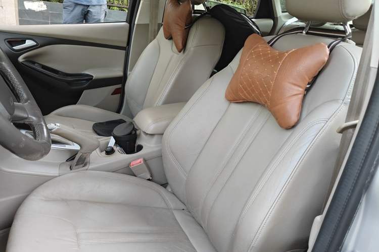 Used Ford Focus 2012 Sedan 2.0L Automatic Flagship Model Left Front Seat