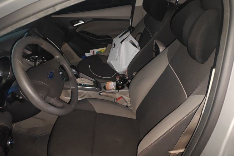 Used Ford Focus 2012 Sedan 1.6L Automatic Comfort Model Left Front Seat