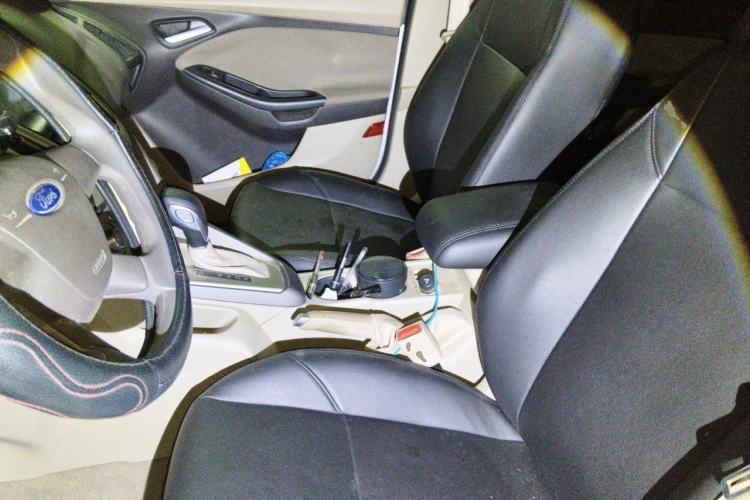 Used Ford Focus 2012 Sedan 1.6L Automatic Comfort Model Left Front Seat