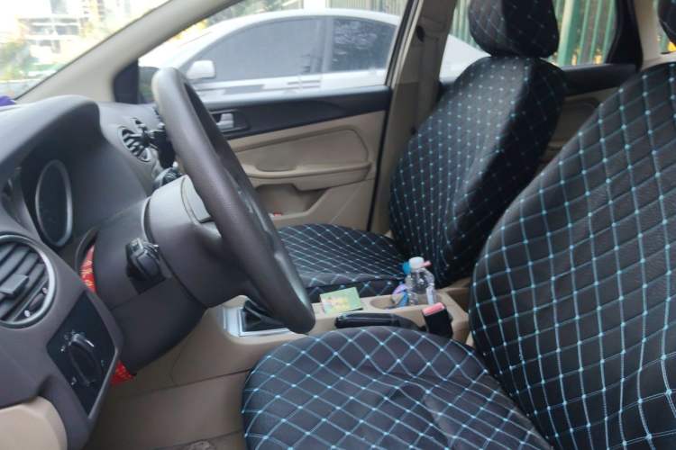 Used Ford Focus 2012 Sedan Classic 1.8L Manual Base Model Left Front Seat