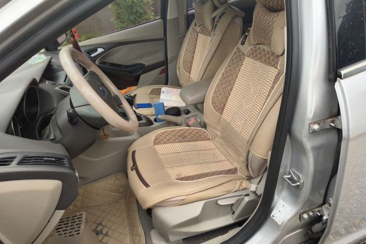 Used Ford Focus 2012 Sedan 1.6L Manual Comfort Model Left Front Seat