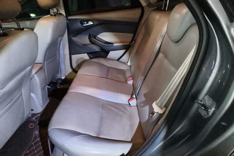Used Ford Focus 2012 Sedan 1.6L Manual Comfort Model Left Rear Seat