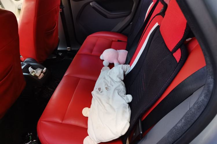 Used Ford Focus 2012 Hatchback Classic 1.8L Automatic Base Model Left Rear Seat