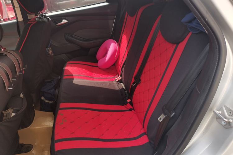 Used Ford Focus 2012 Hatchback 1.6L Manual Comfort Model Left Rear Seat