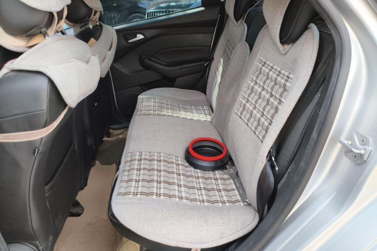 Used Ford Focus 2012 Sedan 1.6L Automatic Fashion Edition Left Rear Seat
