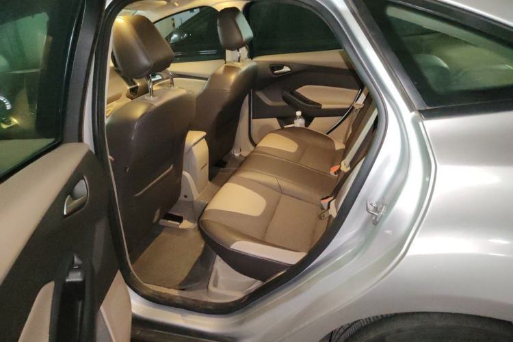 Used Ford Focus 2012 Sedan 1.6L Automatic Fashion Edition Left Rear Seat
