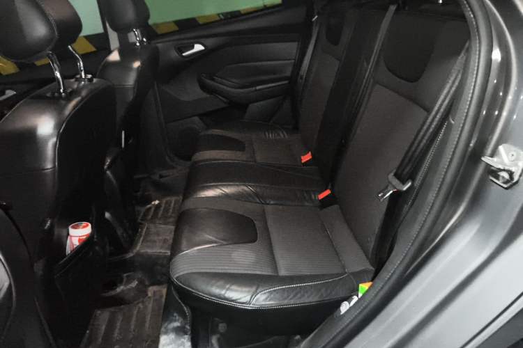 Used Ford Focus 2012 Sedan 1.6L Automatic Fashion Edition Left Rear Seat