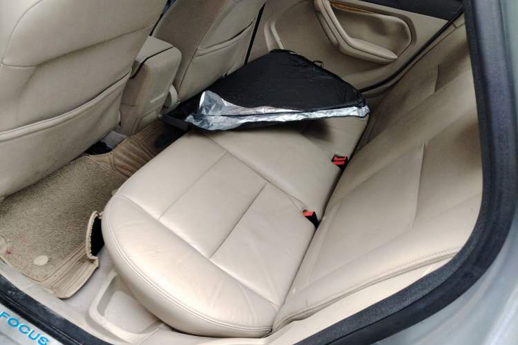 Used Ford Focus 2012 Sedan Classic 1.8L Manual Fashion Edition Left Rear Seat