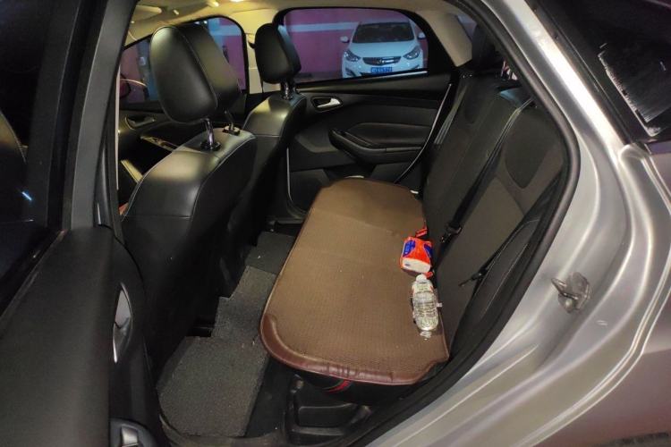 Used Ford Focus 2012 Sedan 1.6L Automatic Fashion Edition Left Rear Seat