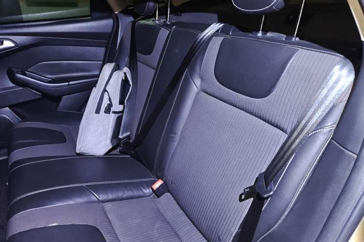 Used Ford Focus 2012 Sedan 1.6L Automatic Fashion Edition Left Rear Seat