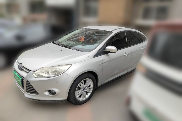 Used Ford Focus 2012 Sedan 1.6L Manual Comfort Model Guazi used car, China used car export, Used car for sale, Used  cars, Cheapest cars for sale