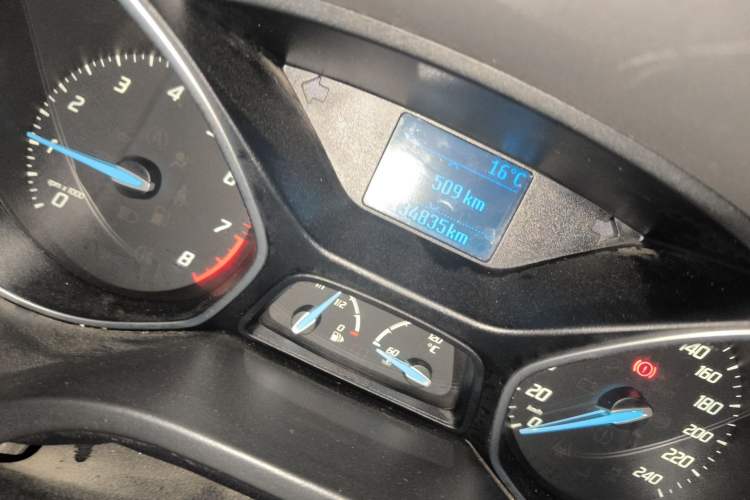 Used Ford Focus 2012 Sedan 1.6L Manual Fashion Edition Odometer Close Up