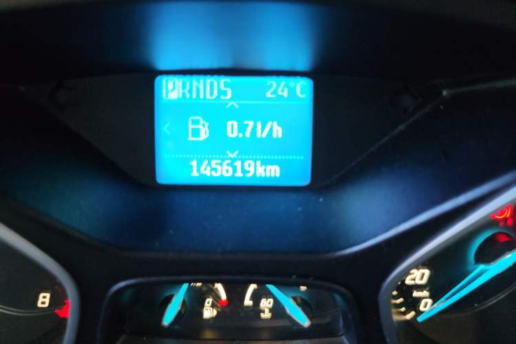 Used Ford Focus 2012 Sedan 1.6L Automatic Fashion Edition Odometer Close Up