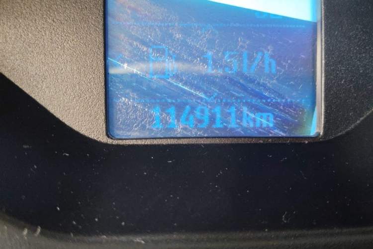 Used Ford Focus 2012 Sedan 1.6L Manual Fashion Edition Odometer Close Up
