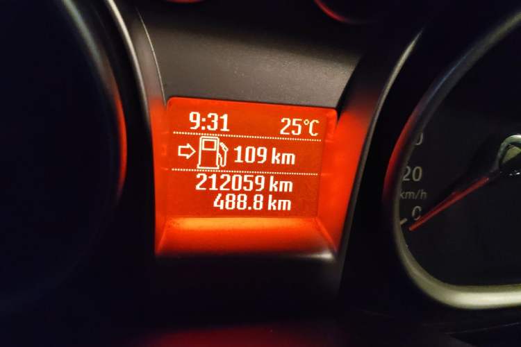Used Ford Focus 2012 Hatchback Classic 1.8L Manual Base Model Odometer Close Up