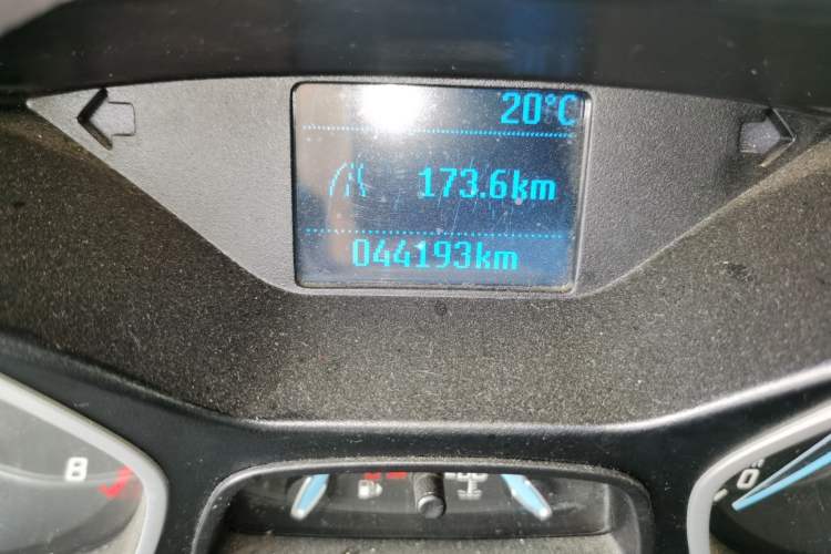 Used Ford Focus 2012 Sedan 1.6L Manual Comfort Model Odometer Close Up