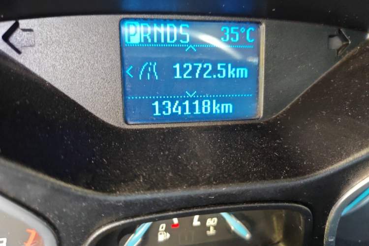 Used Ford Focus 2012 Sedan 1.6L Automatic Fashion Edition Odometer Close Up