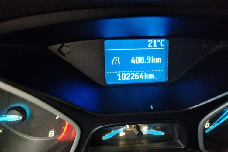 Used Ford Focus 2012 Sedan 1.6L Manual Comfort Model Odometer Close Up
