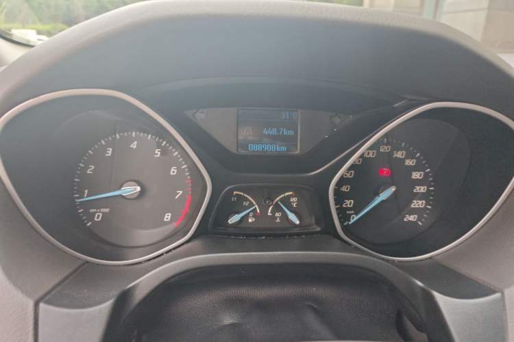 Used Ford Focus 2012 Sedan 1.6L Manual Comfort Model Odometer Close Up