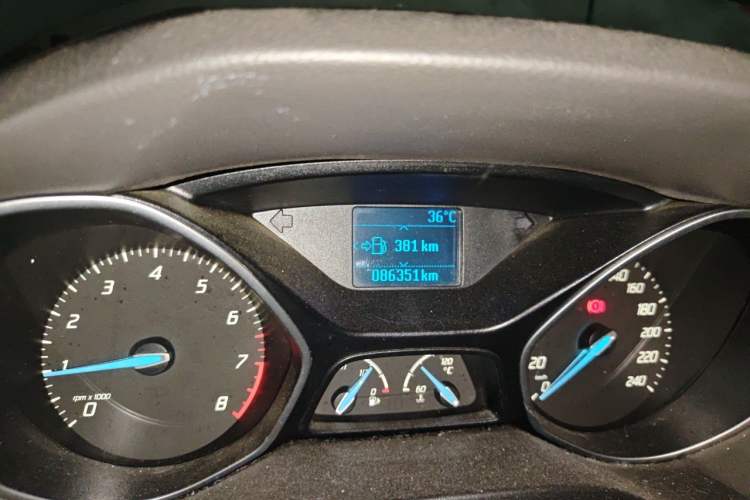 Used Ford Focus 2012 Hatchback 1.6L Manual Fashion Edition Odometer Close Up