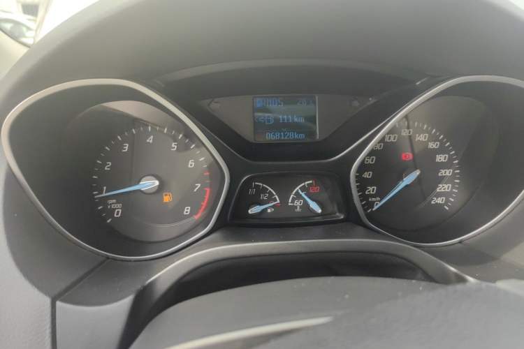 Used Ford Focus 2012 Hatchback 1.6L Automatic Fashion Edition Odometer Close Up