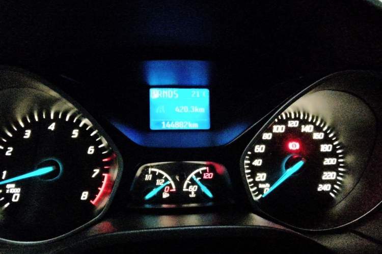 Used Ford Focus 2012 Sedan 1.6L Automatic Comfort Model Odometer Close Up