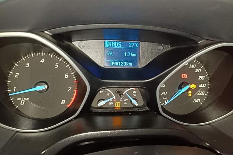 Used Ford Focus 2012 Hatchback 1.6L Automatic Comfort Model Odometer Close Up